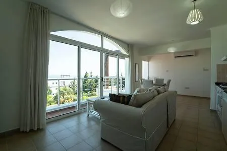 Hébergement de vacances Joya Cyprus Mandalay Penthouse *